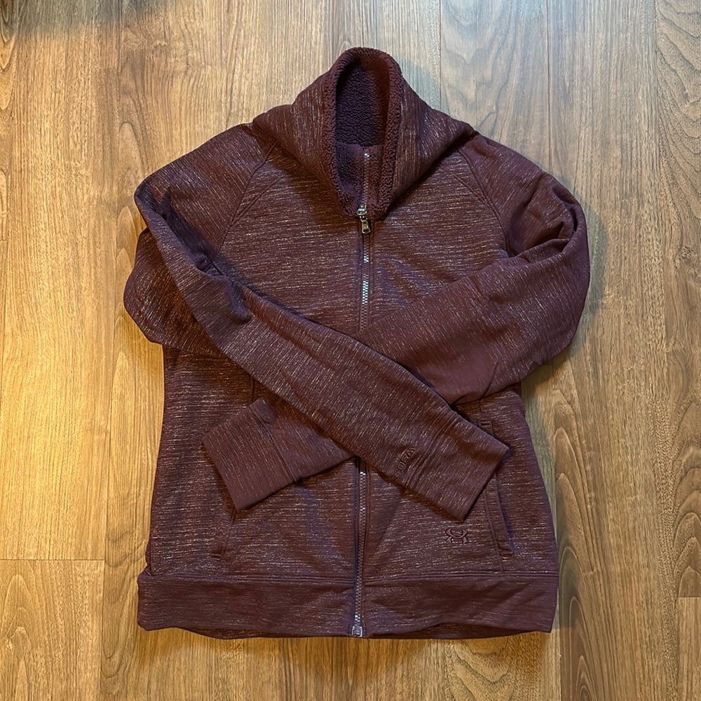Under Armour women’s jacket